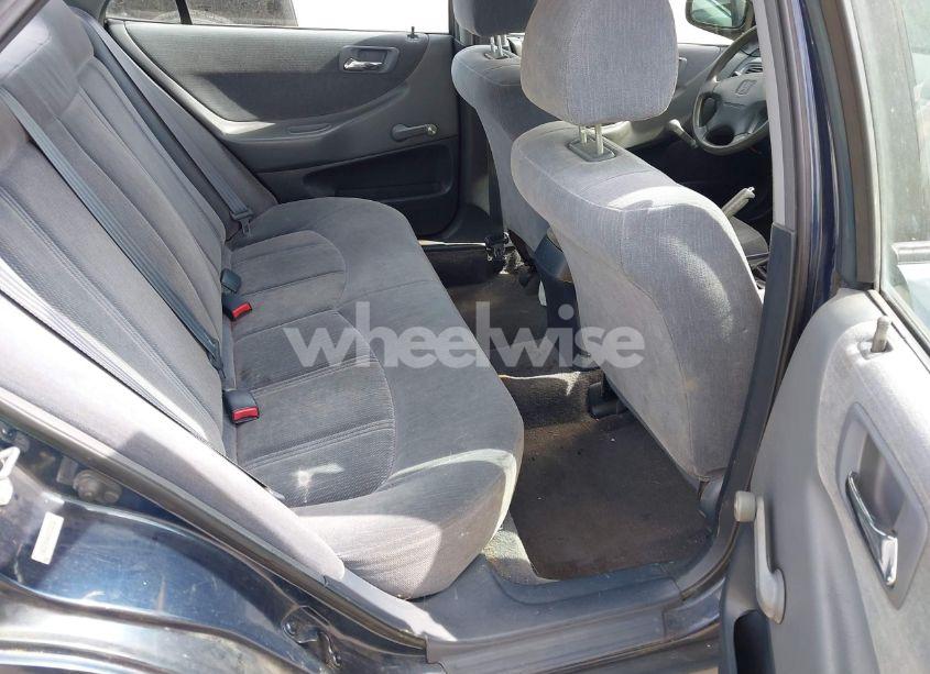 Photo 8 of 2000 Honda Accord 2.3 DX (VIN 1HGCF8546YA026356)