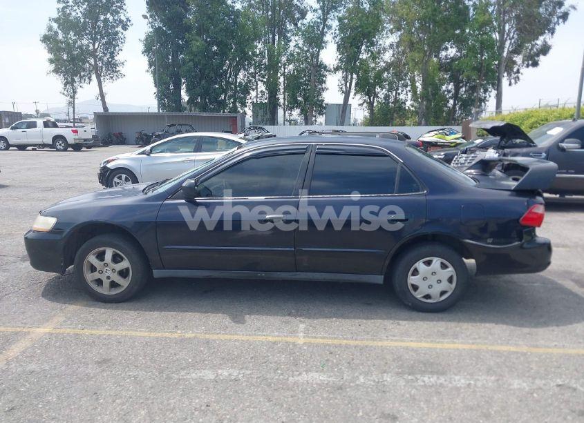 Photo 14 of 2000 Honda Accord 2.3 DX (VIN 1HGCF8548YA037973)