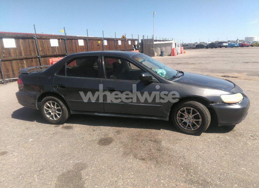 Photo 13 of 2001 Honda Accord 2.3 DX (VIN 1HGCF85491A056537)