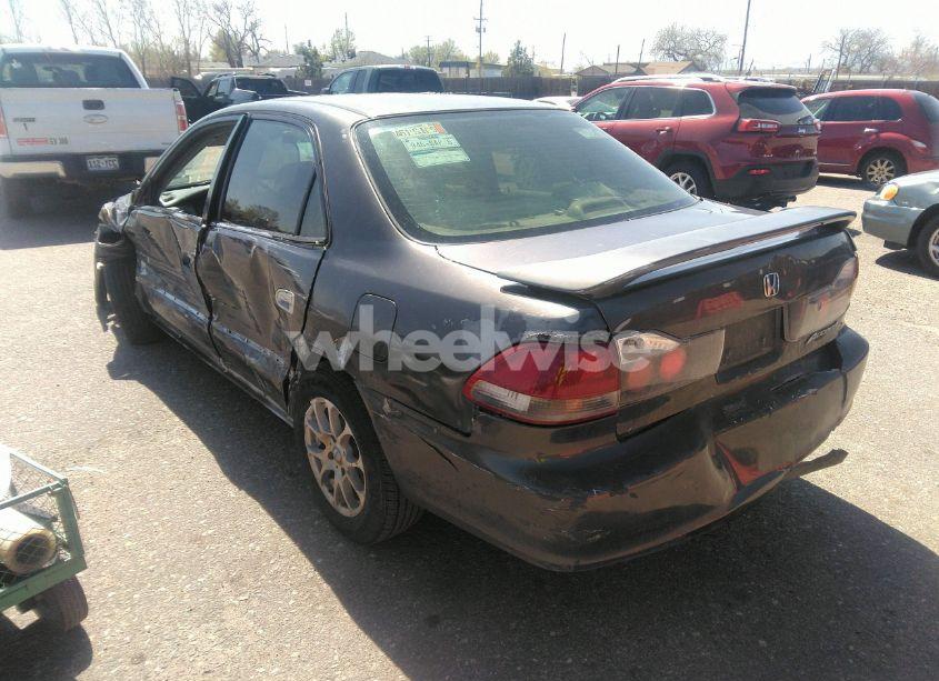 Photo 3 of 2001 Honda Accord 2.3 DX (VIN 1HGCF85491A056537)