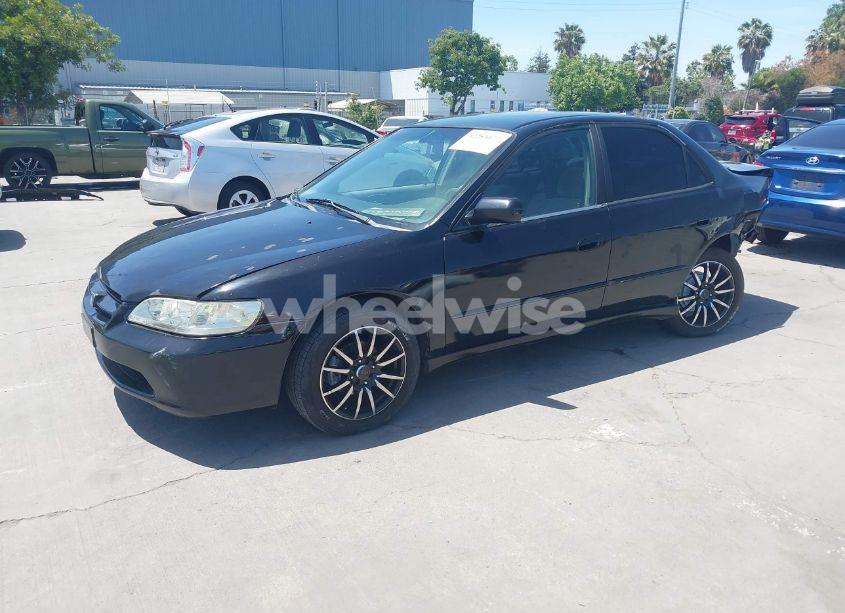 Photo 2 of 1999 Honda Accord DX (VIN 1HGCF8645XA110939)