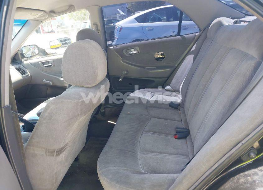 Photo 8 of 1999 Honda Accord DX (VIN 1HGCF8645XA110939)