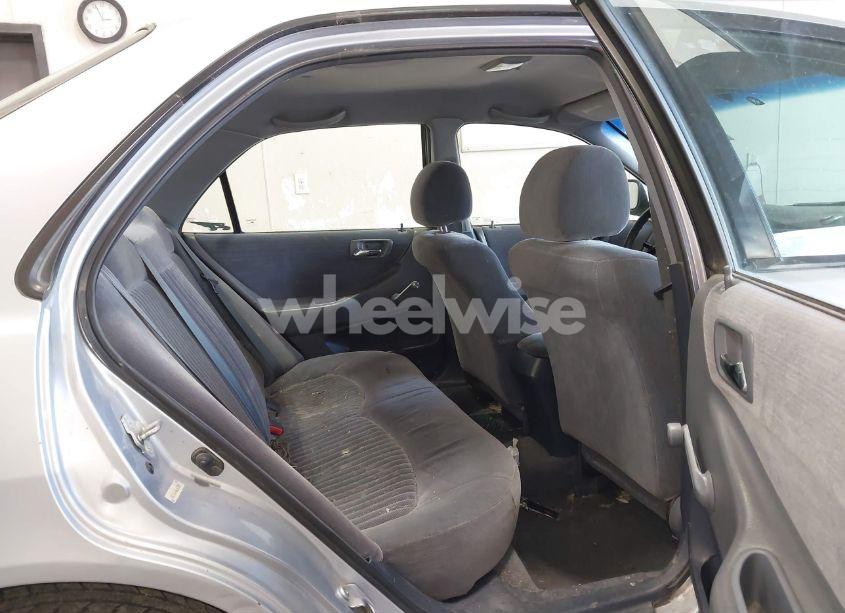 Photo 8 of 1998 Honda Accord DX (VIN 1HGCF864XWA197879)