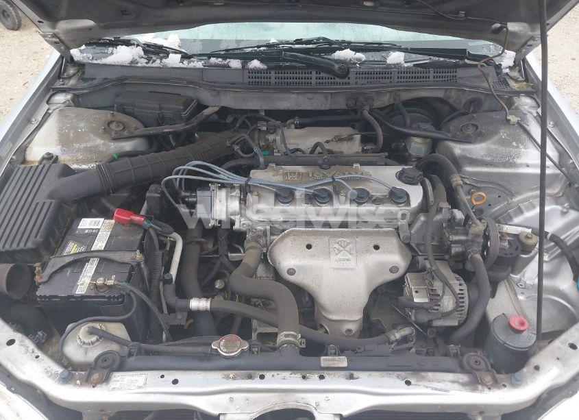 Photo 10 of 2002 Honda Accord 2.3 VP (VIN 1HGCF86622A116482)