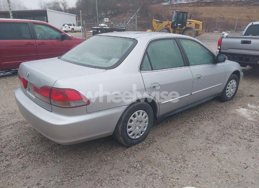 Photo 4 of 2002 Honda Accord 2.3 VP (VIN 1HGCF86622A116482)