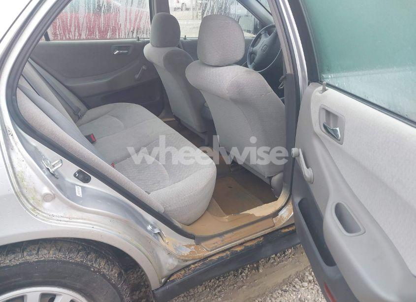 Photo 8 of 2002 Honda Accord 2.3 VP (VIN 1HGCF86622A116482)