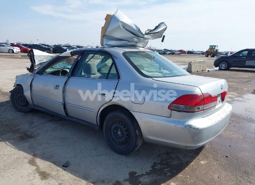 Photo 3 of 2002 Honda Accord 2.3 VP (VIN 1HGCF86622A121357)