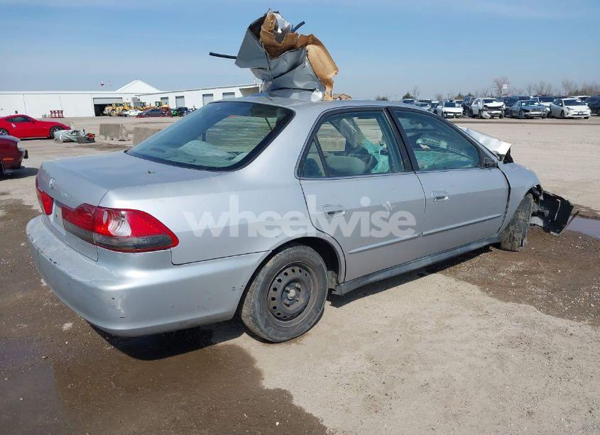 Photo 4 of 2002 Honda Accord 2.3 VP (VIN 1HGCF86622A121357)