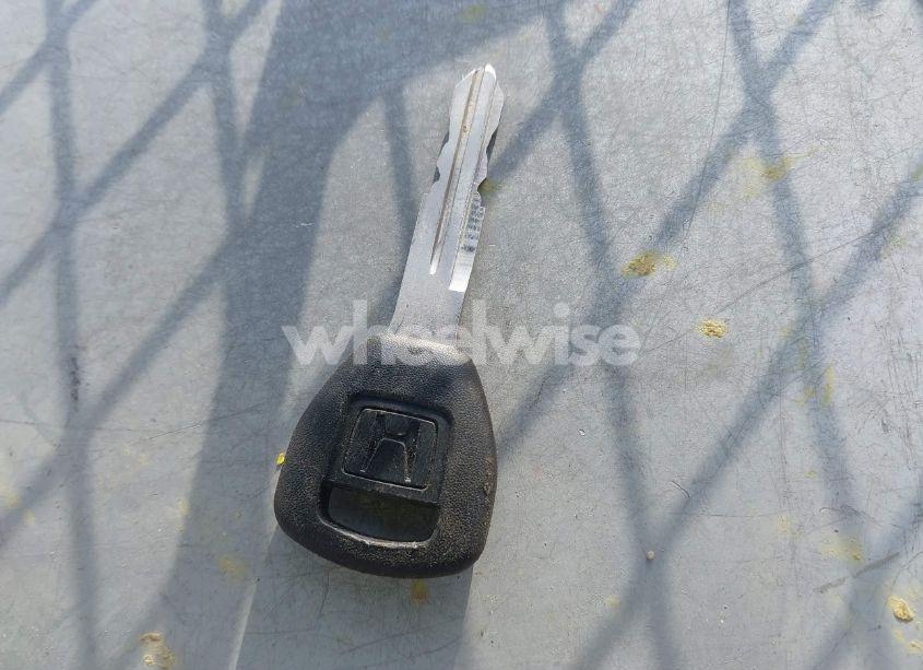 Photo 11 of 2002 Honda Accord 2.3 VP (VIN 1HGCF86632A140144)