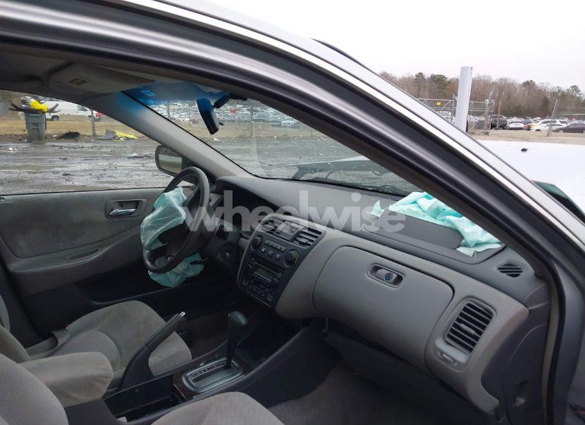 Photo 5 of 2001 Honda Accord VALUE PACKAGE (VIN 1HGCF86641A035515)