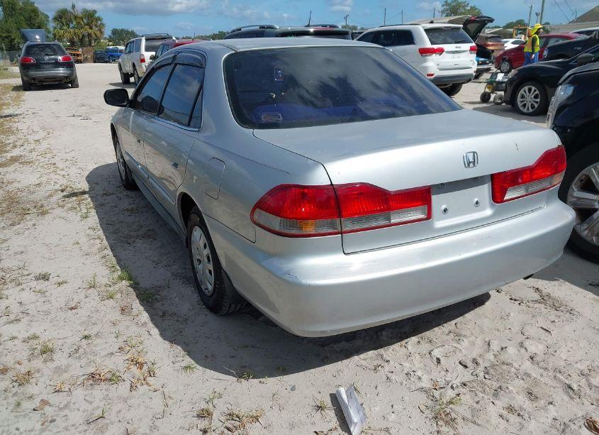 Photo 3 of 2002 Honda Accord 2.3 VP (VIN 1HGCF86642A036827)