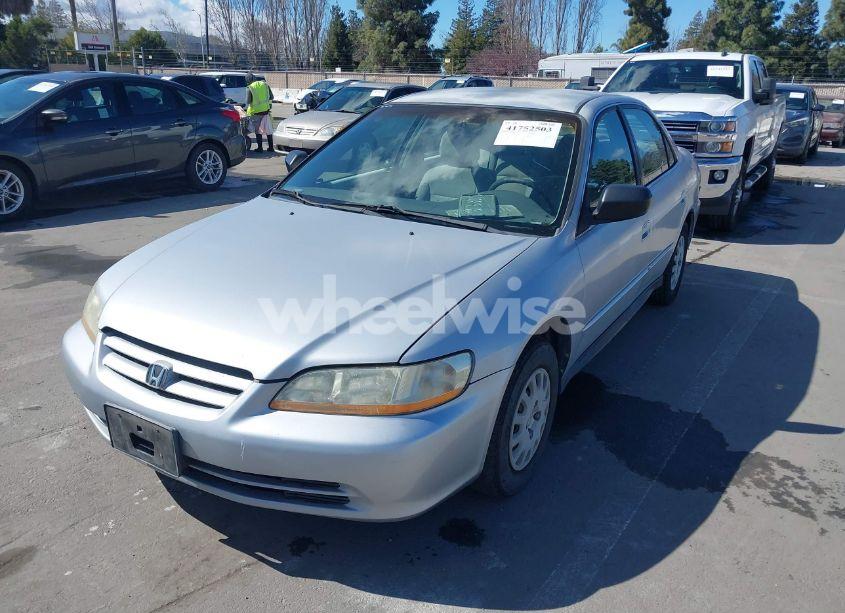 Photo 6 of 2001 Honda Accord VALUE PACKAGE (VIN 1HGCF86651A059869)
