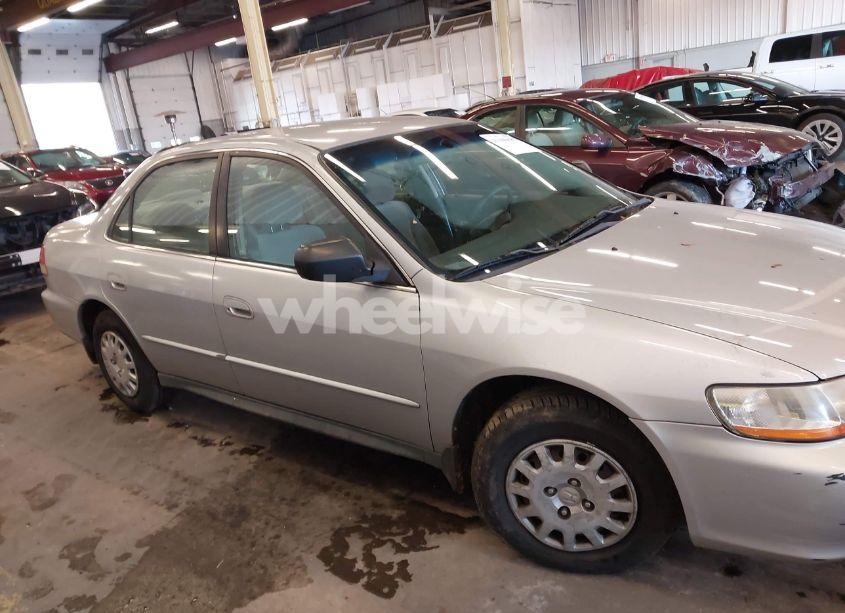 Photo 13 of 2001 Honda Accord VALUE PACKAGE (VIN 1HGCF86671A132790)