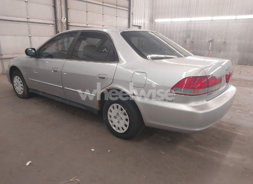 Photo 3 of 2002 Honda Accord 2.3 VP (VIN 1HGCF86672A015924)