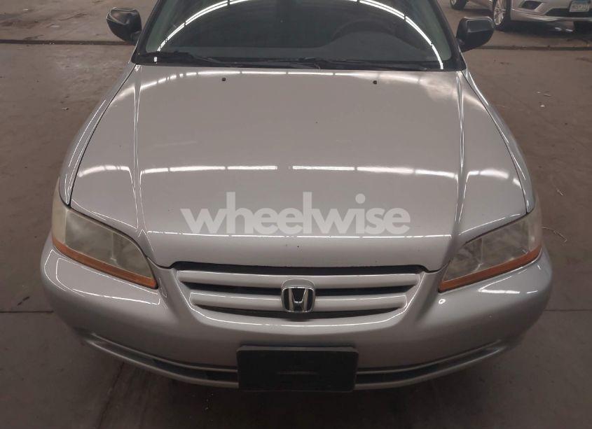 Photo 6 of 2002 Honda Accord 2.3 VP (VIN 1HGCF86672A015924)