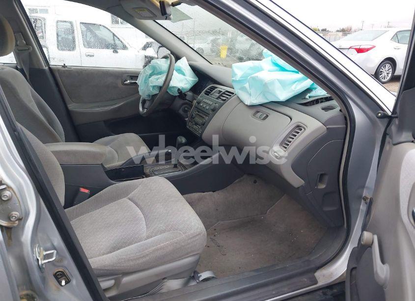 Photo 5 of 2001 Honda Accord VALUE PACKAGE (VIN 1HGCF86681A060630)