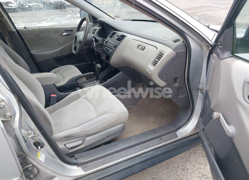 Photo 5 of 2001 Honda Accord VALUE PACKAGE (VIN 1HGCF86691A033453)