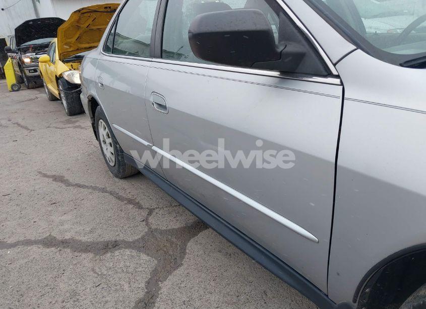 Photo 6 of 2001 Honda Accord VALUE PACKAGE (VIN 1HGCF86691A033453)
