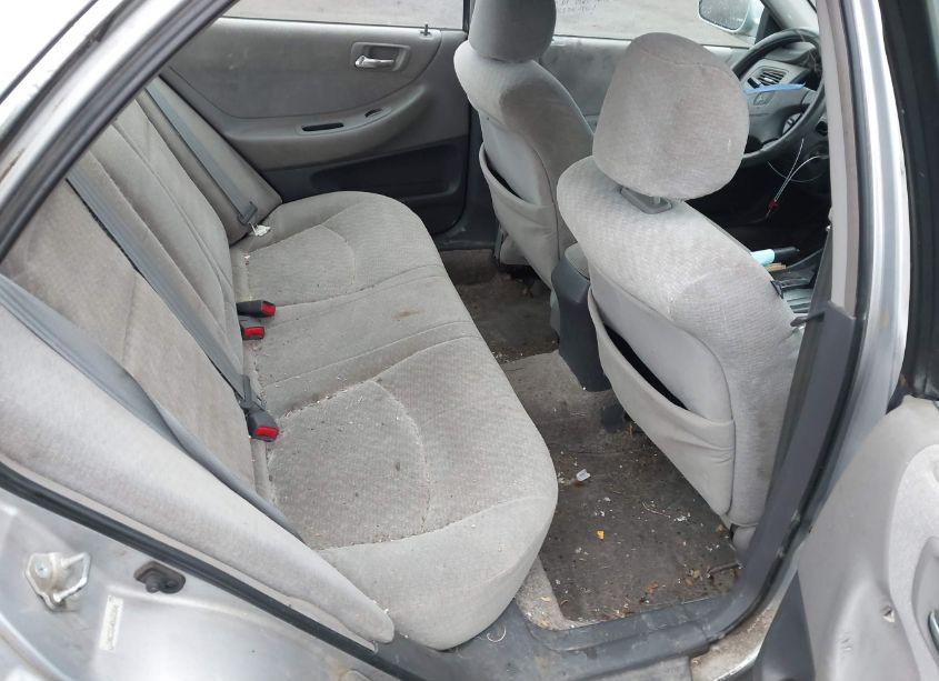 Photo 8 of 2001 Honda Accord 3.0 LX (VIN 1HGCG16401A059541)