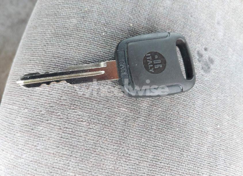 Photo 11 of 2002 Honda Accord 3.0 LX (VIN 1HGCG16402A048301)