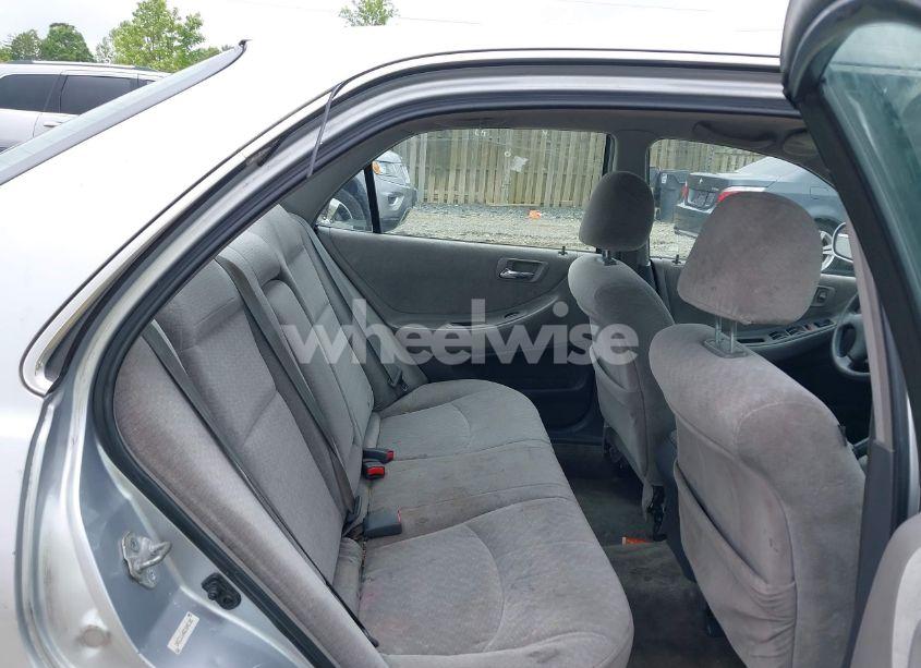 Photo 8 of 2002 Honda Accord 3.0 LX (VIN 1HGCG16402A048301)