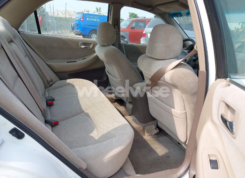 Photo 8 of 2001 Honda Accord 3.0 LX (VIN 1HGCG16411A043249)