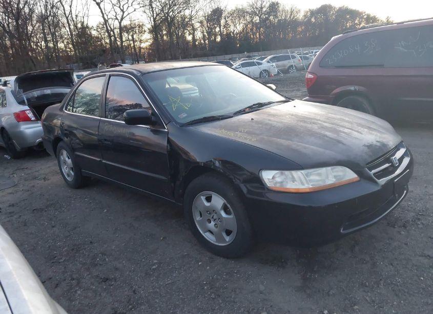 1998 Honda Accord LX V6 (VIN 1HGCG1642WA038648) main photo