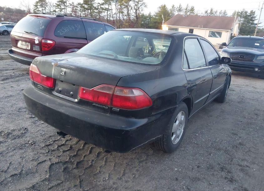 Photo 4 of 1998 Honda Accord LX V6 (VIN 1HGCG1642WA038648)