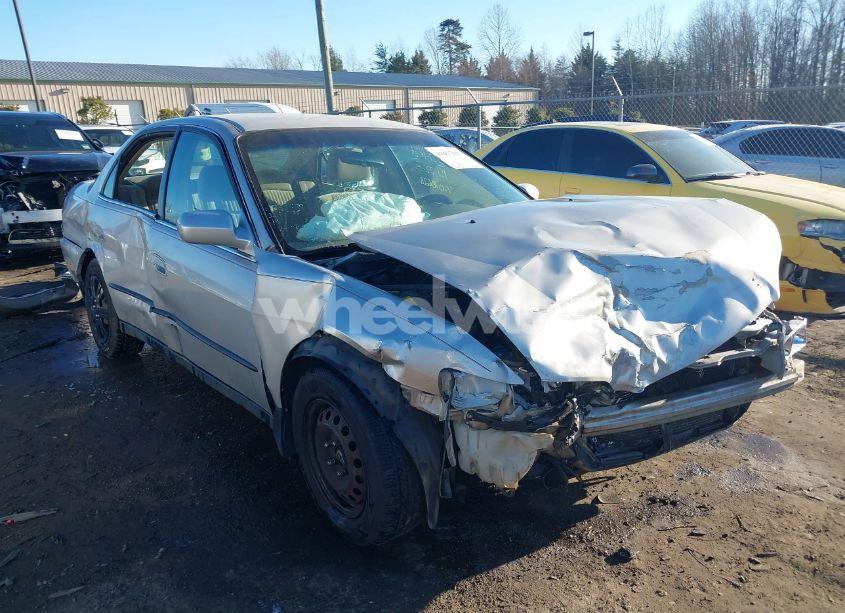 1998 Honda Accord LX V6 (VIN 1HGCG1642WA070628) main photo