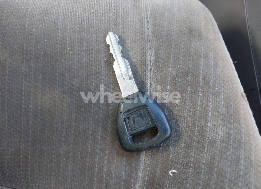 Photo 11 of 1998 Honda Accord LX V6 (VIN 1HGCG1642WA070628)