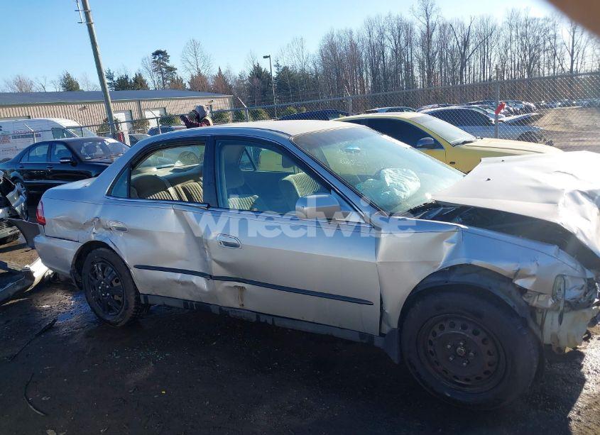 Photo 14 of 1998 Honda Accord LX V6 (VIN 1HGCG1642WA070628)