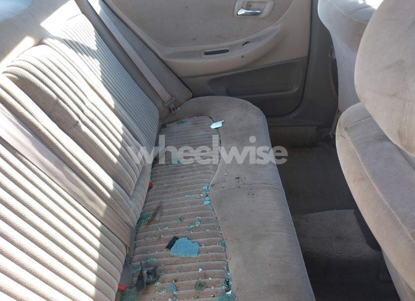 Photo 8 of 1998 Honda Accord LX V6 (VIN 1HGCG1642WA070628)