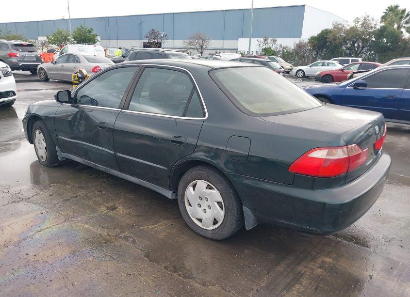 Photo 3 of 1999 Honda Accord LX V6 (VIN 1HGCG1642XA010348)