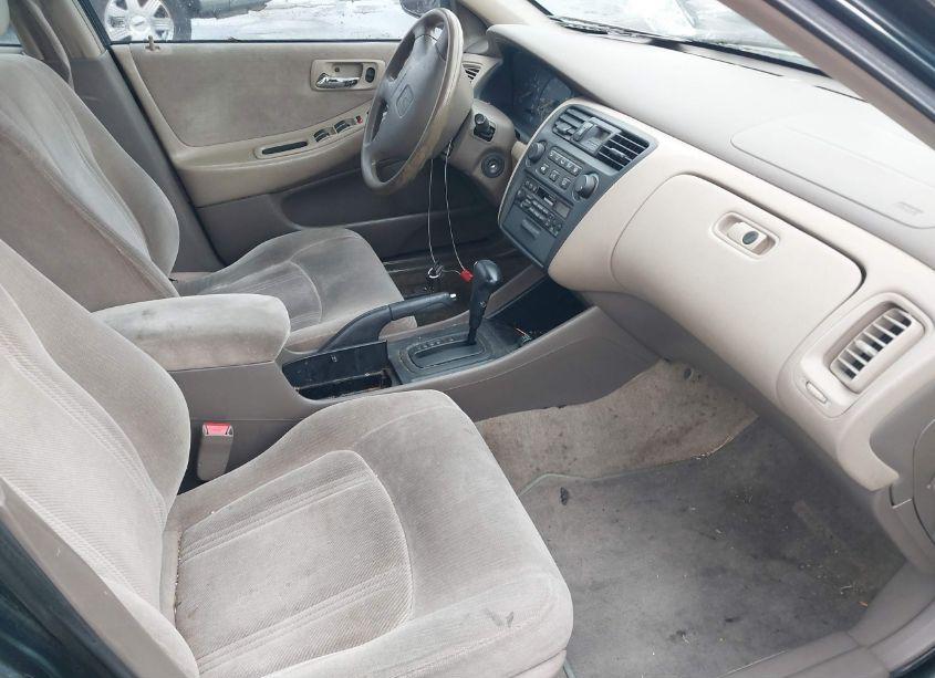 Photo 5 of 1999 Honda Accord LX V6 (VIN 1HGCG1642XA010348)