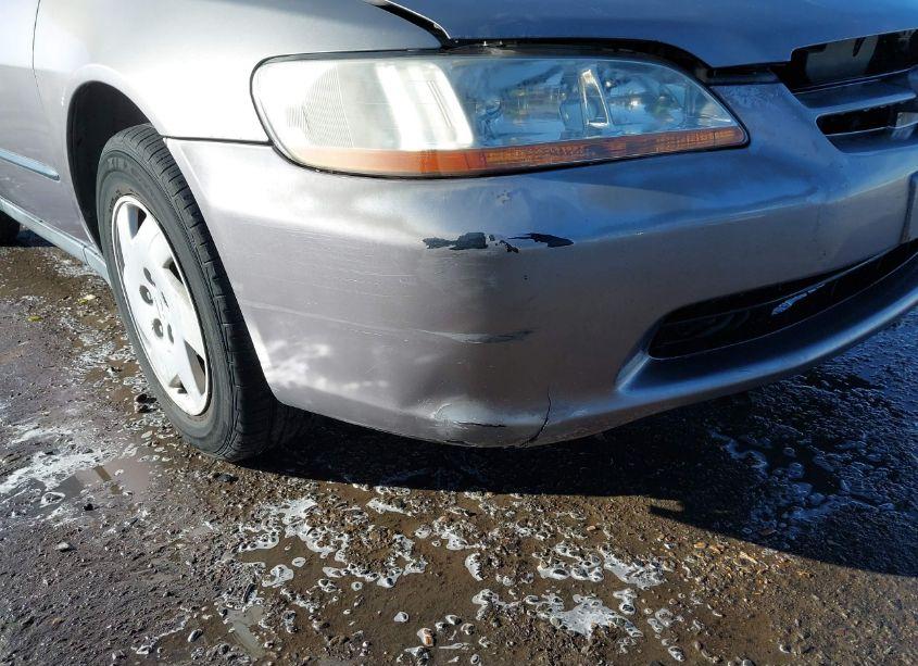 Photo 6 of 2000 Honda Accord 3.0 LX (VIN 1HGCG1642YA078182)