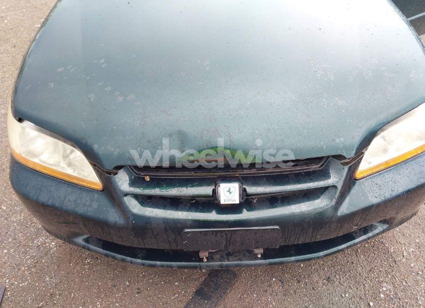 Photo 6 of 1999 Honda Accord LX V6 (VIN 1HGCG1643XA054276)