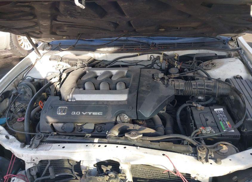 Photo 10 of 2000 Honda Accord 3.0 LX (VIN 1HGCG1643YA025572)