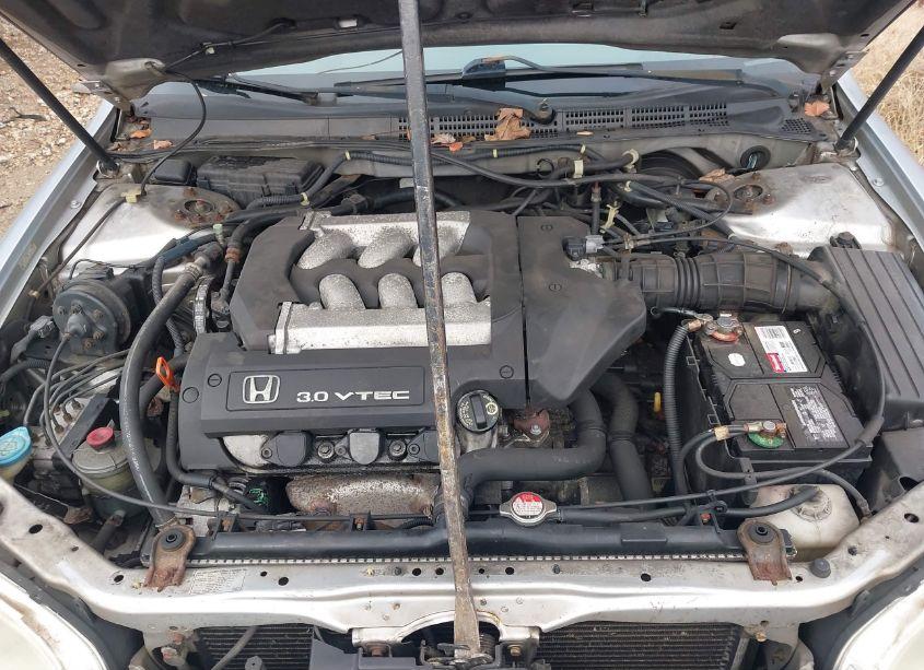 Photo 10 of 2002 Honda Accord 3.0 LX (VIN 1HGCG16442A017715)