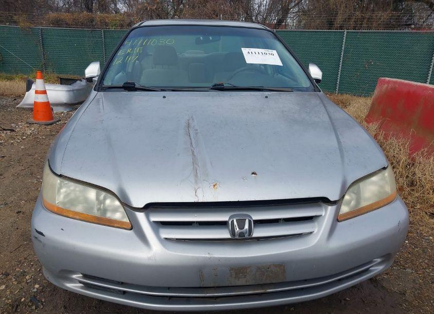 Photo 13 of 2002 Honda Accord 3.0 LX (VIN 1HGCG16442A017715)