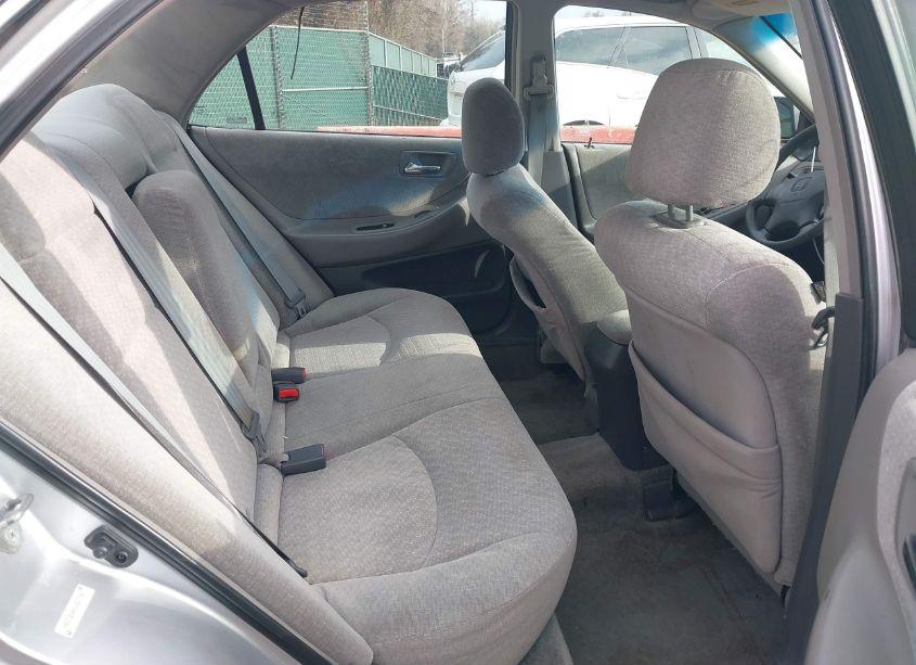 Photo 8 of 2002 Honda Accord 3.0 LX (VIN 1HGCG16442A017715)