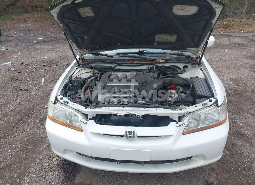 Photo 10 of 1999 Honda Accord LX V6 (VIN 1HGCG1644XA054710)