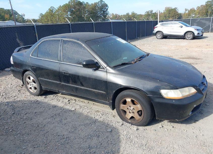 1998 Honda Accord LX V6 (VIN 1HGCG1645WA049613) main photo