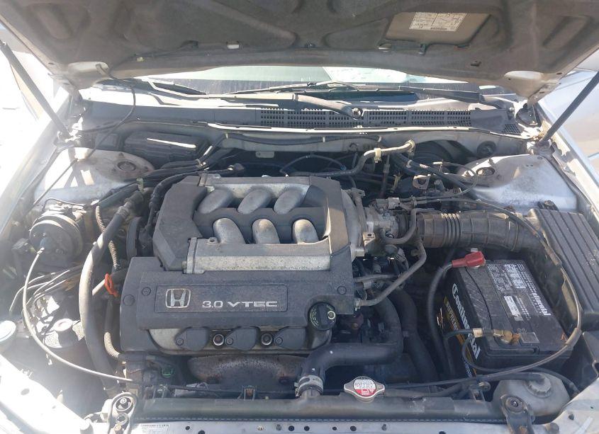 Photo 10 of 2002 Honda Accord 3.0 LX (VIN 1HGCG16462A030465)