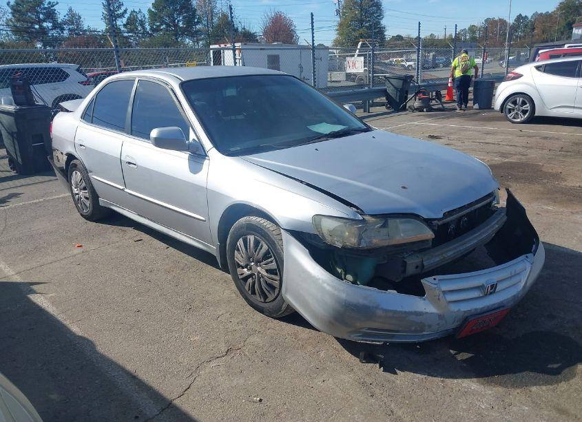 Photo 13 of 2002 Honda Accord 3.0 LX (VIN 1HGCG16462A030465)