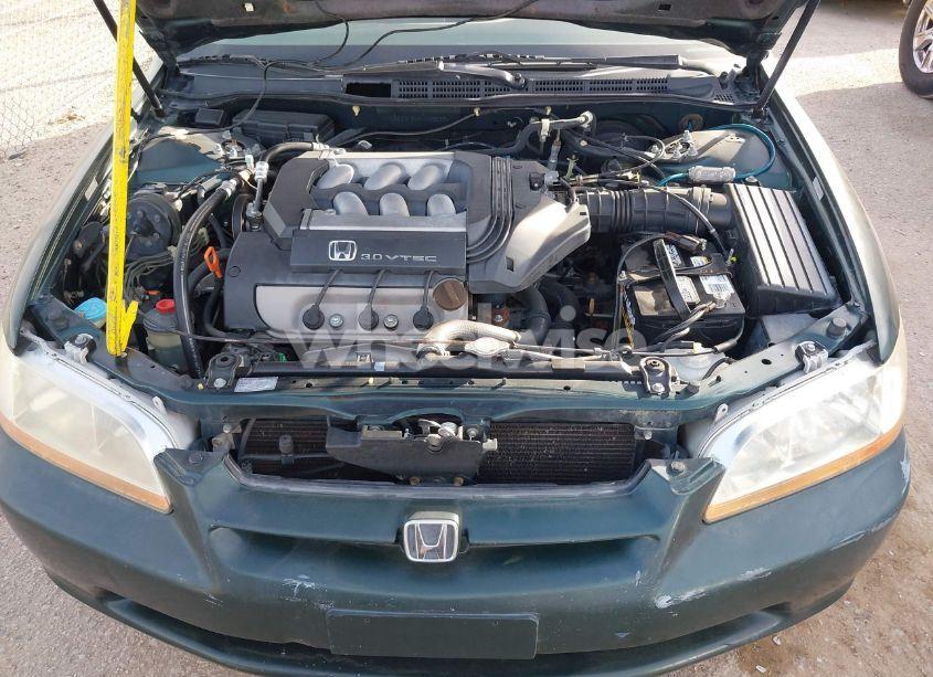 Photo 10 of 1998 Honda Accord LX V6 (VIN 1HGCG1646WA035364)