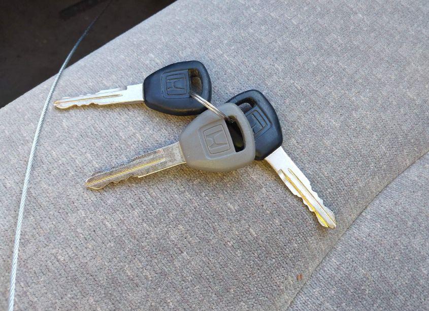 Photo 11 of 2002 Honda Accord 3.0 LX (VIN 1HGCG16472A052779)