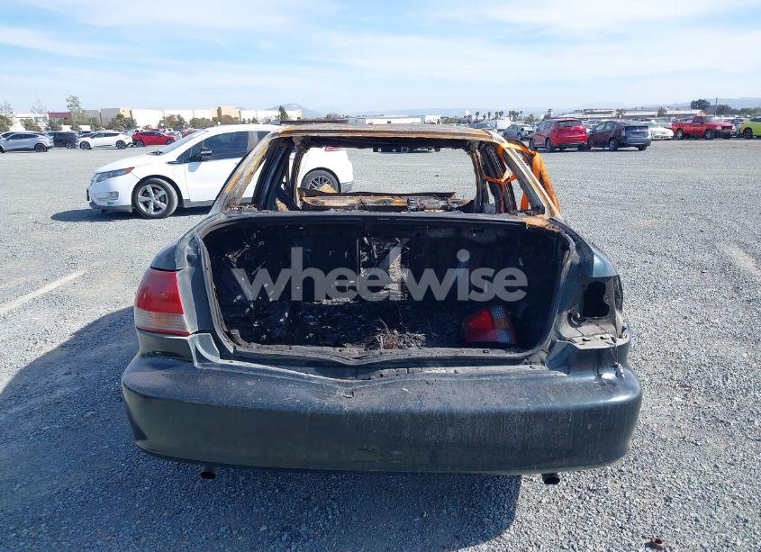 Photo 16 of 1998 Honda Accord LX V6 (VIN 1HGCG1647WA005631)