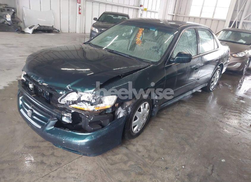 Photo 2 of 2001 Honda Accord 3.0 LX (VIN 1HGCG16481A047136)