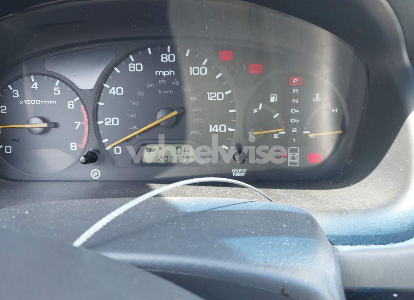 Photo 7 of 2001 Honda Accord 3.0 LX (VIN 1HGCG16481A076636)