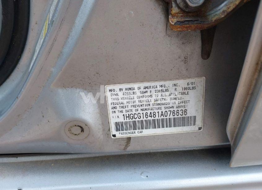 Photo 9 of 2001 Honda Accord 3.0 LX (VIN 1HGCG16481A076636)